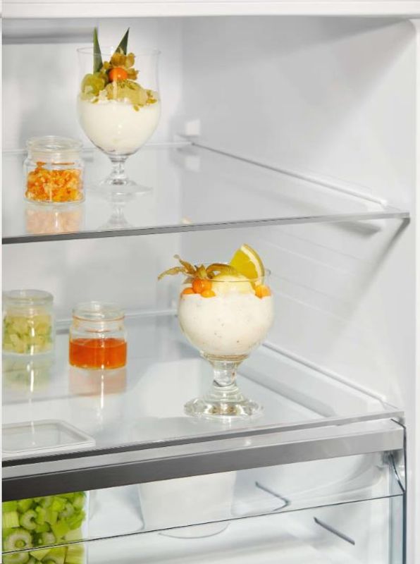 Electrolux Serie 700 Fryseskap LUT7ND40W (hvit)
